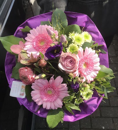 Blumen Steinfort by Blumen Meister, Blumenladen in Düsseldorf