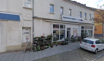 Blumen mit Sti(e)l, Blumenladen in Staßfurt