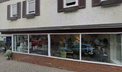 Ute Von Gebhardi-Villani Blumengeschäft Primofiore, Blumenladen in Gladenbach