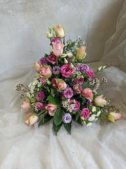 Spitzlay, Blumenladen in Spay