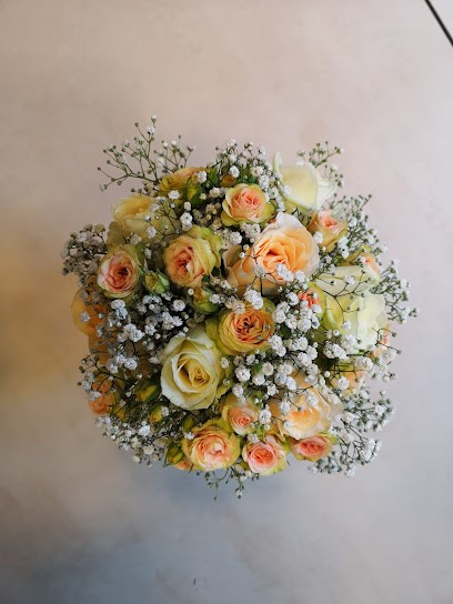 Grüne Welt Im Bahnhof, Blumenladen in Halberstadt
