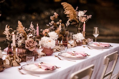 Florale Kreativagentur By Green Queen Flower, Blumenladen in Stahnsdorf