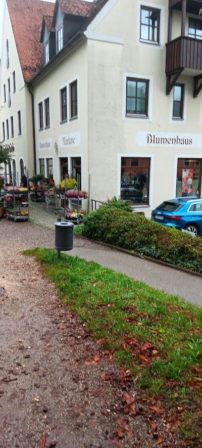 Marlene Lauterbach, Blumenladen in Schrobenhausen