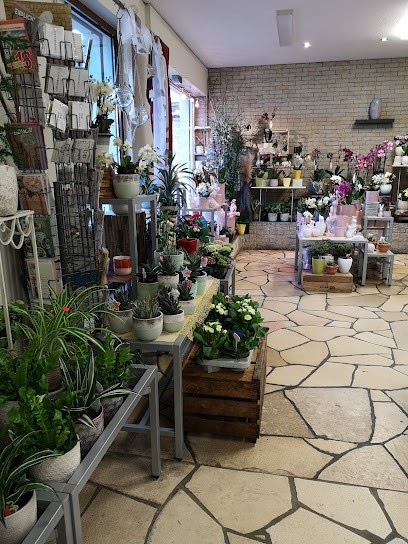 G. Wolf, Blumenladen in Lauchhammer