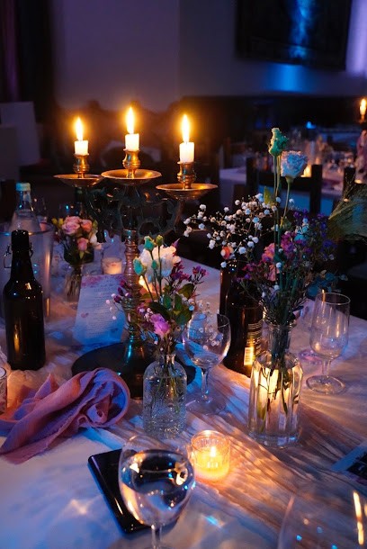 Blumenstübchen - Angela Schrader - Floristik für jeden Moment, Blumenladen in Döbeln