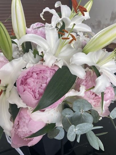 Blumen+Geschenke, Blumenladen in Finsterwalde