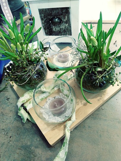 Blume Ideal, Blumenladen in Hesel