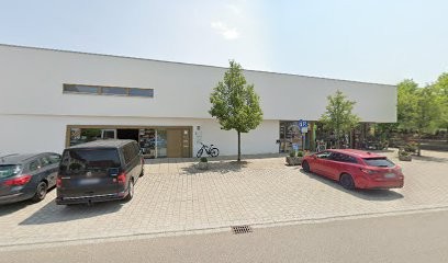 Berchtold M., Blumenladen in Merching