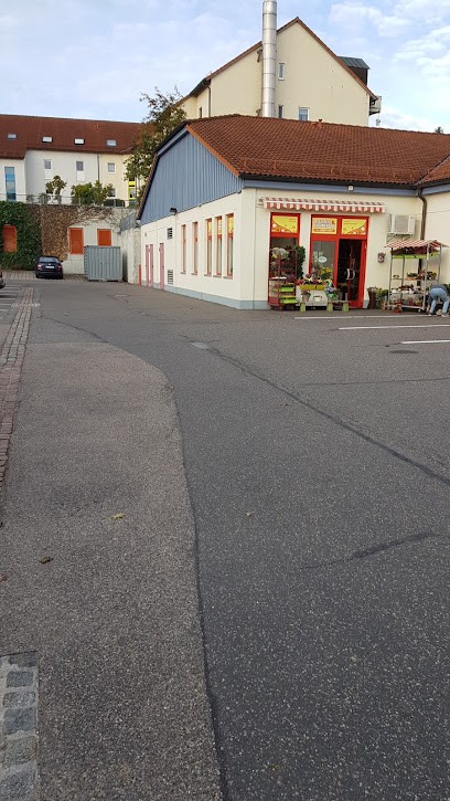 Marion Schmidt Blumen Floristik Am Markt, Blumenladen in Neukirchen