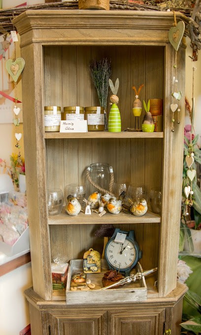 Blumenhaus VIER JAHRESZEITEN, Inhaberin Angelika Romberg, Blumenladen in Storkow