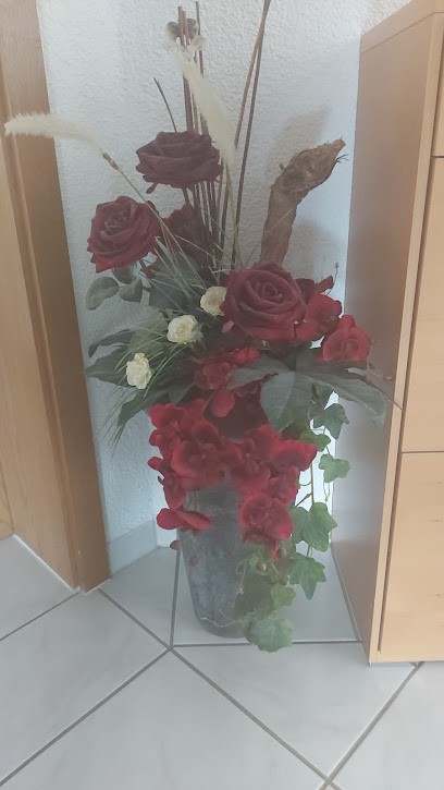 Bella Flora, Blumenladen in Gäufelden