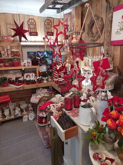 Marie's Landleben Deko Und Floristik, Blumenladen in Neuried