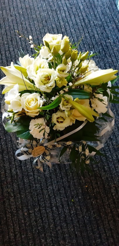 Maria Ficker, Blumenladen in Raschau-Markersbach