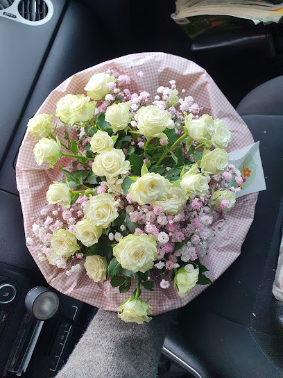 Blumenfachgeschäft Im Blumentöpfchen, Blumenladen in Poppenhausen