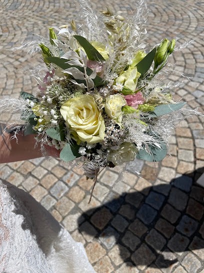 Blumen - Gärtnerei Rochelt, Blumenladen in Weiler-Simmerberg