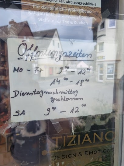 Blumenhaus Und Gärtnerei Schwehn, Blumenladen in Eschenburg