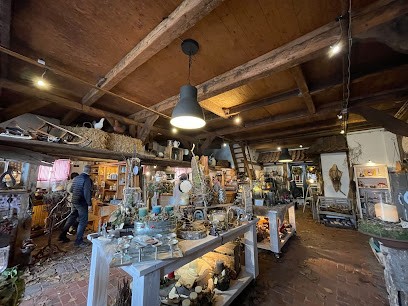 Zapfenscheune, Blumenladen in Hatten