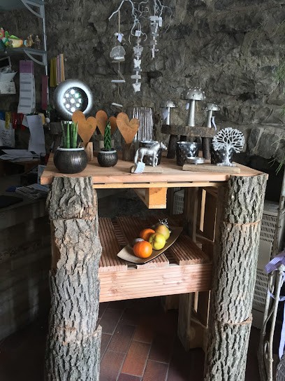 Blumenhaus Ostberg Inh. M. Reinhart, Blumenladen in Gundelsheim