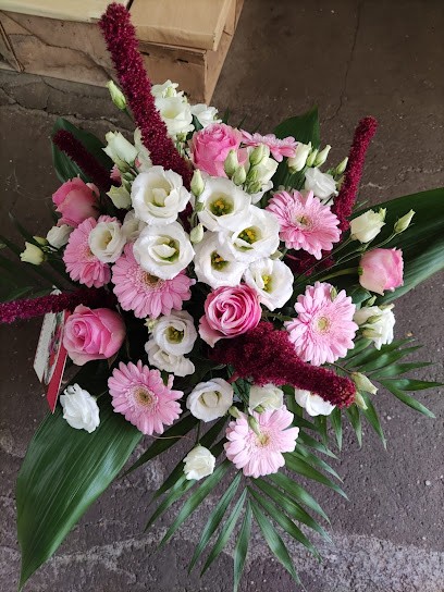 Gärtnerei Und Floristik Hillmann, Blumenladen in Kirchdorf