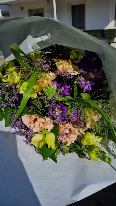 Eberspointer Blumenwelt, Blumenladen in Velden