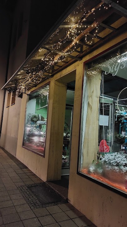 Blumen In Der Süßen Ecke Inh. Andrea Träger, Blumenladen in Treuchtlingen