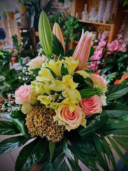 Blumen & Geschenkestübel, Blumenladen in Thum