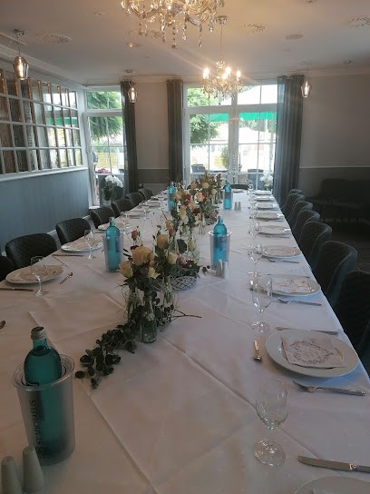 BlüteZeit Floristik- U. Geschenkideen, Blumenladen in Neumünster